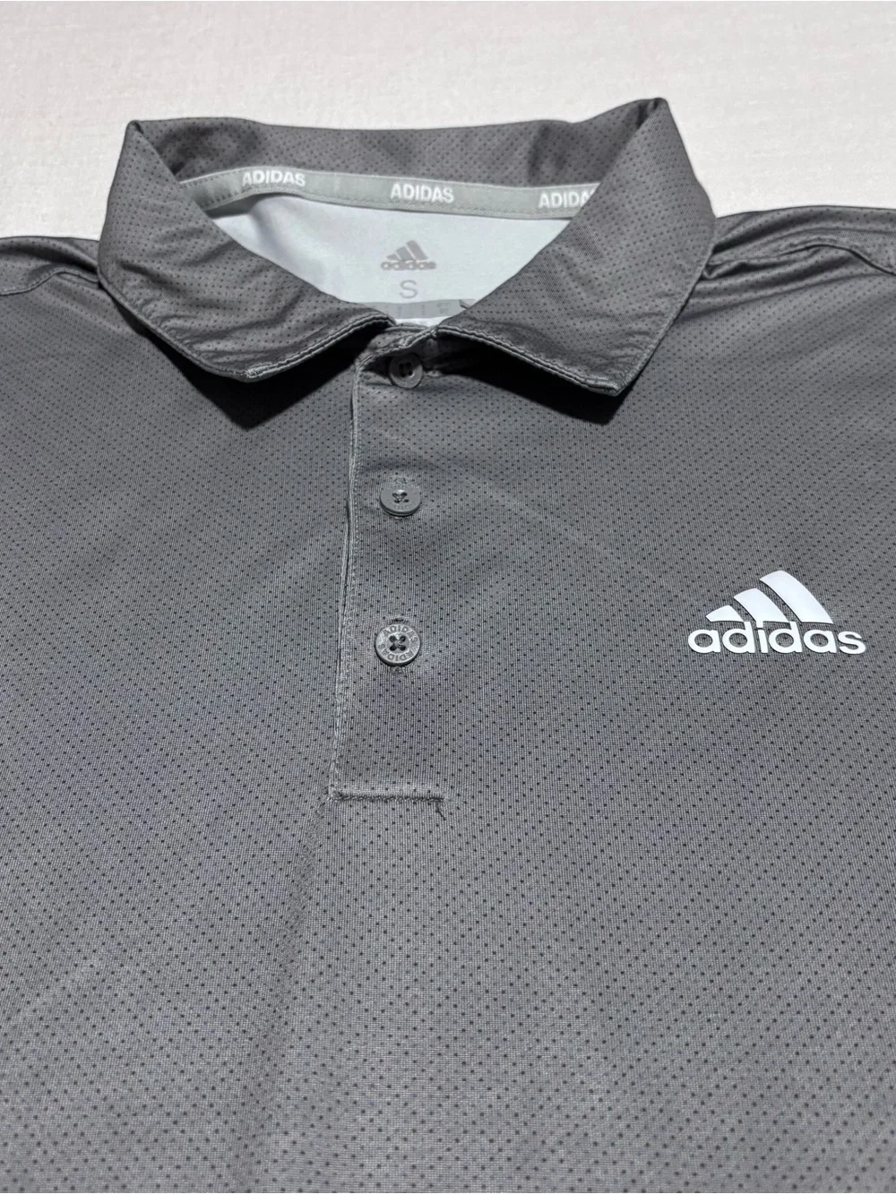 Men’s Adidas Ultimate UPF 50 Golf Polo Shirt | Gray | Size Small | ADVR0792